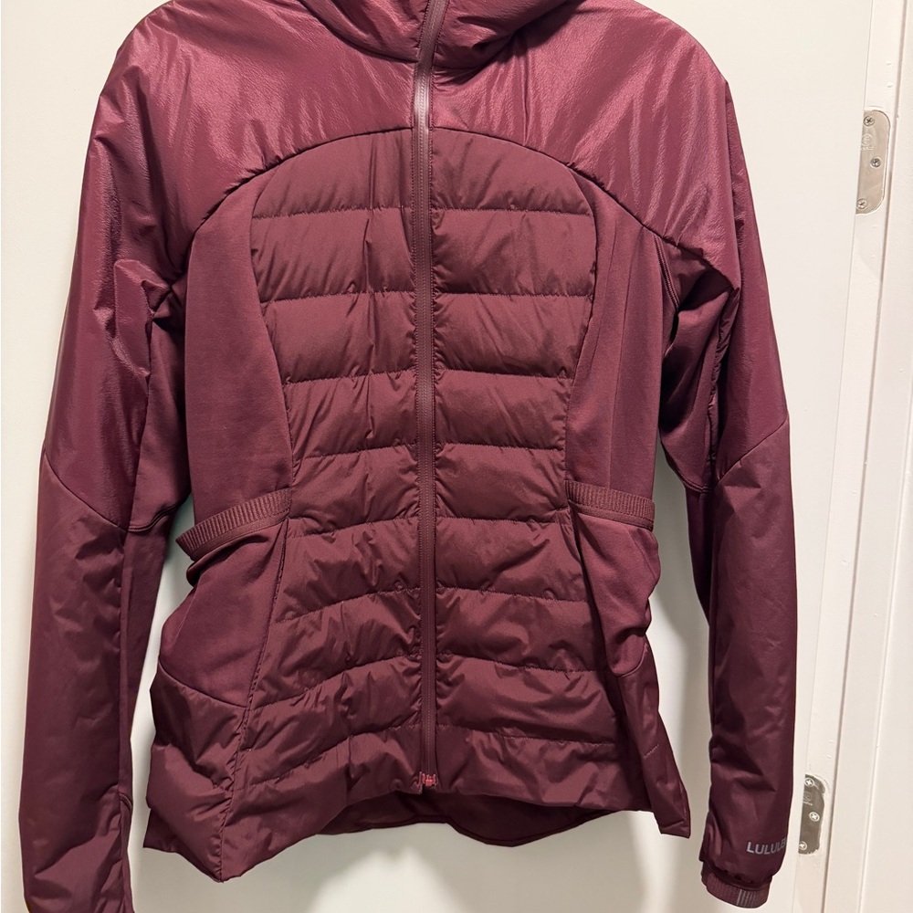 lululemon athletica Women's Maroon Puffer Jacket and align pants 10/8